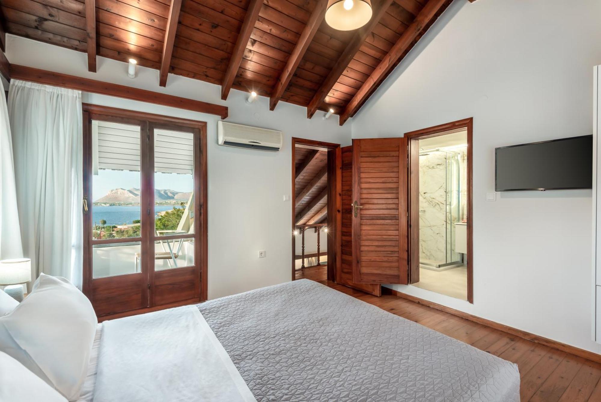 Villa Chania Living Stories With Piano La Canea