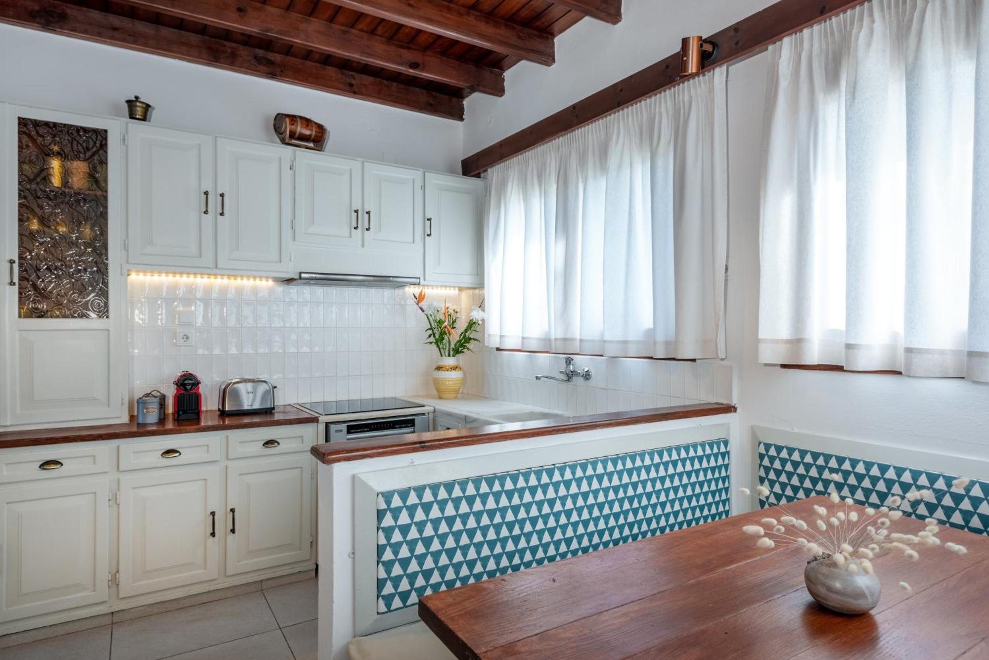 Chania Living Stories With Piano Villa *